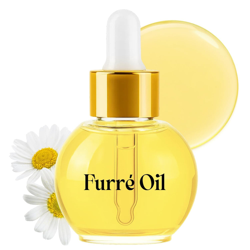 Solivetta Furré Oil bottle pour demonstrates lightweight post-shave application for calm skin.