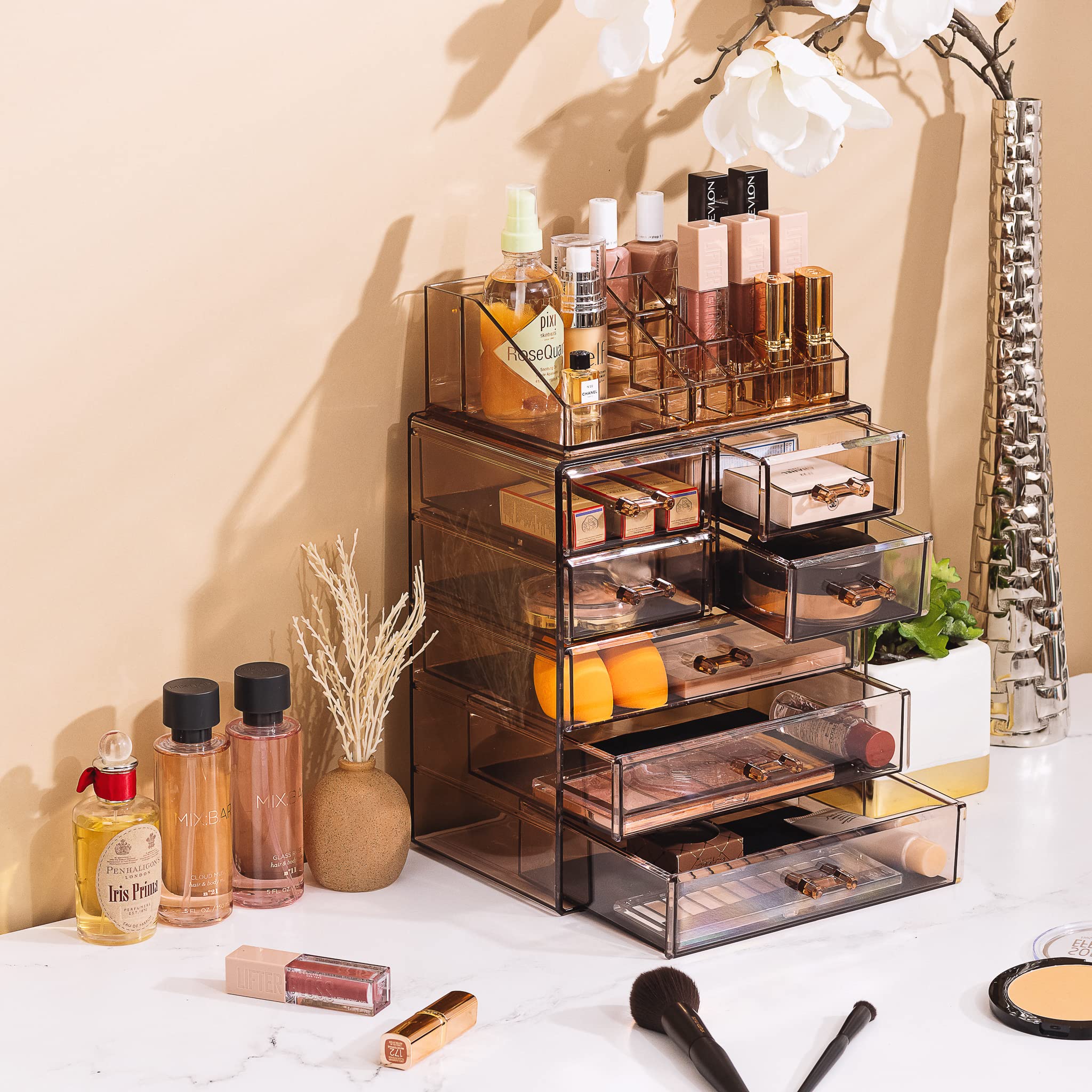 Sorbus Bronze Glow clear acrylic finish enhances visibility on vanity.