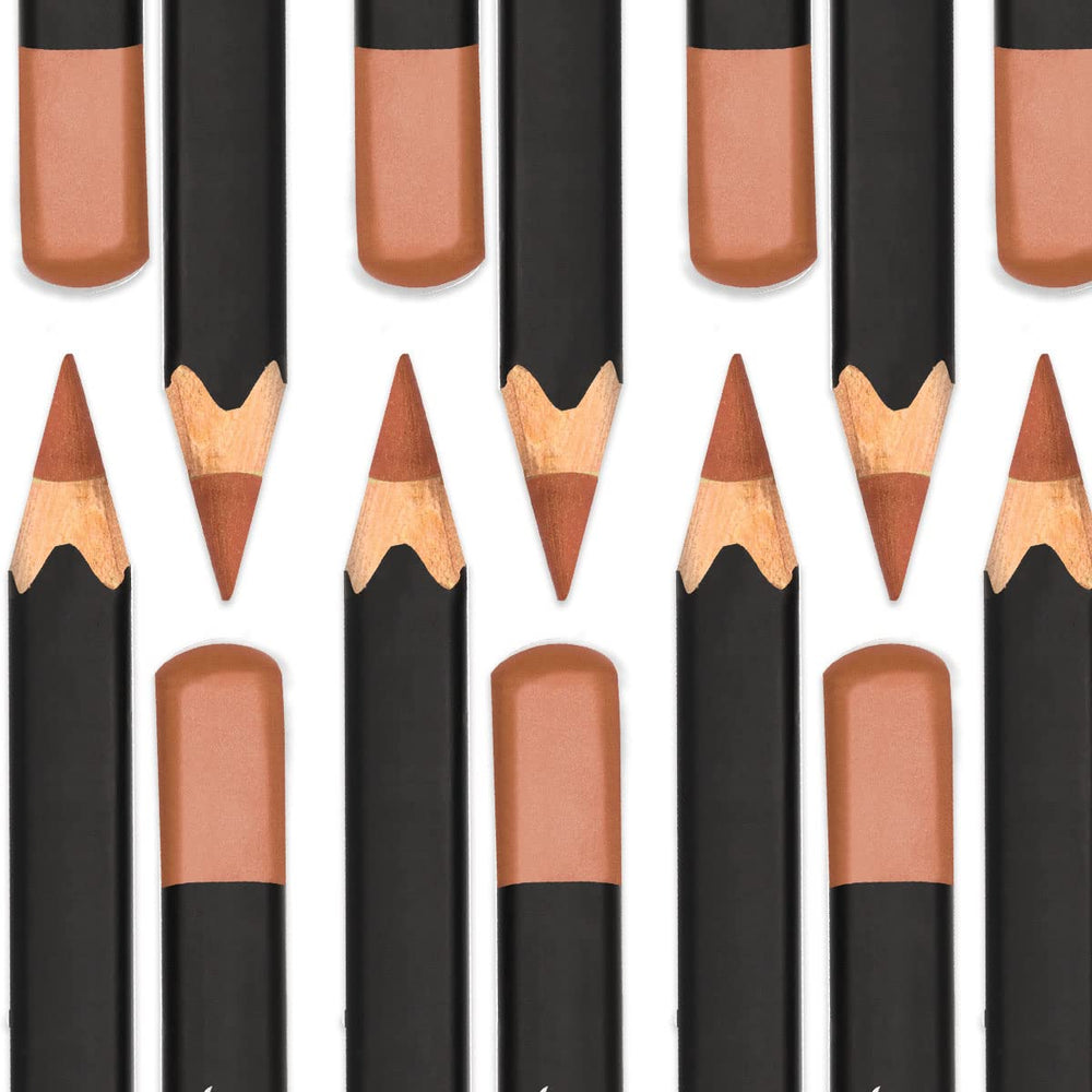 SORMÉ Smearproof Lipliner used with gloss adds subtle shine