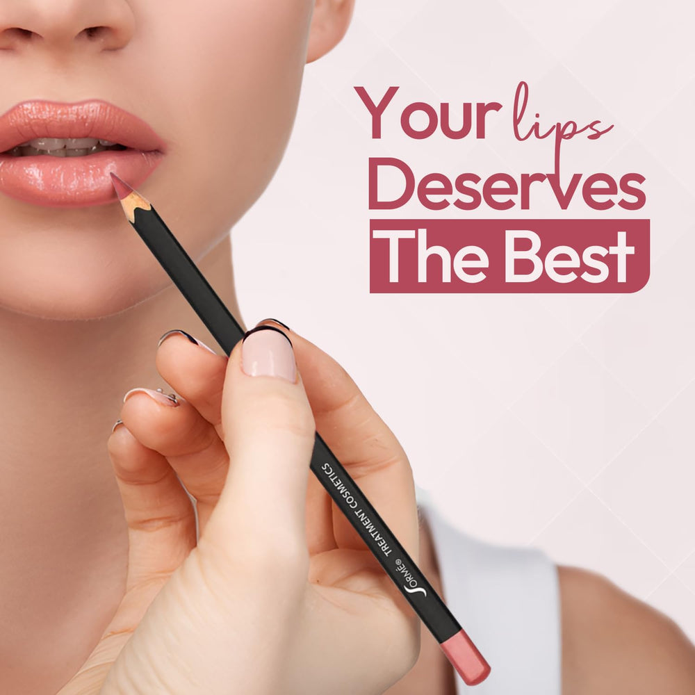 SORMÉ Smearproof Lipliner worn alone yields rich matte color