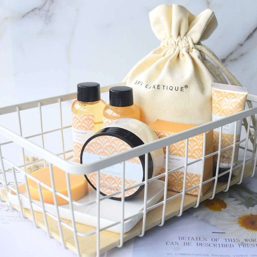 Spa Luxetique body lotion enriched with shea butter for soft and hydrated skin.