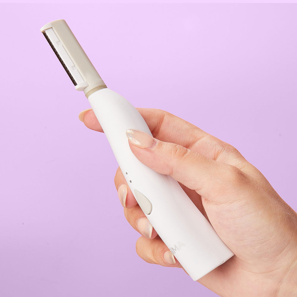 SPA SCIENCES SIMA helps smooth skin texture and refine pores