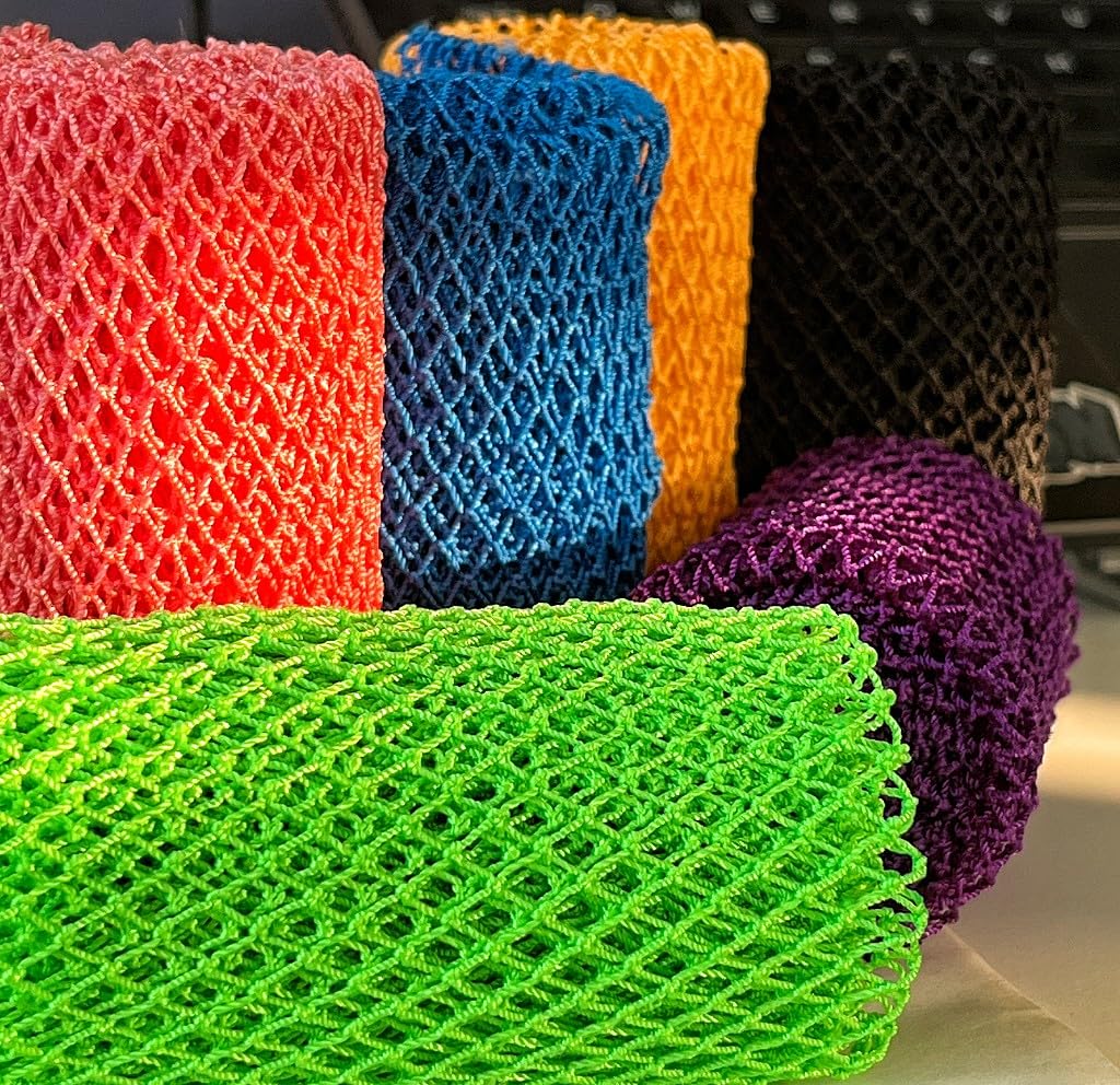 SPMKTBOZAI Emerald Green Net Sponge gift-ready packaging suggests a luxe self-care present.