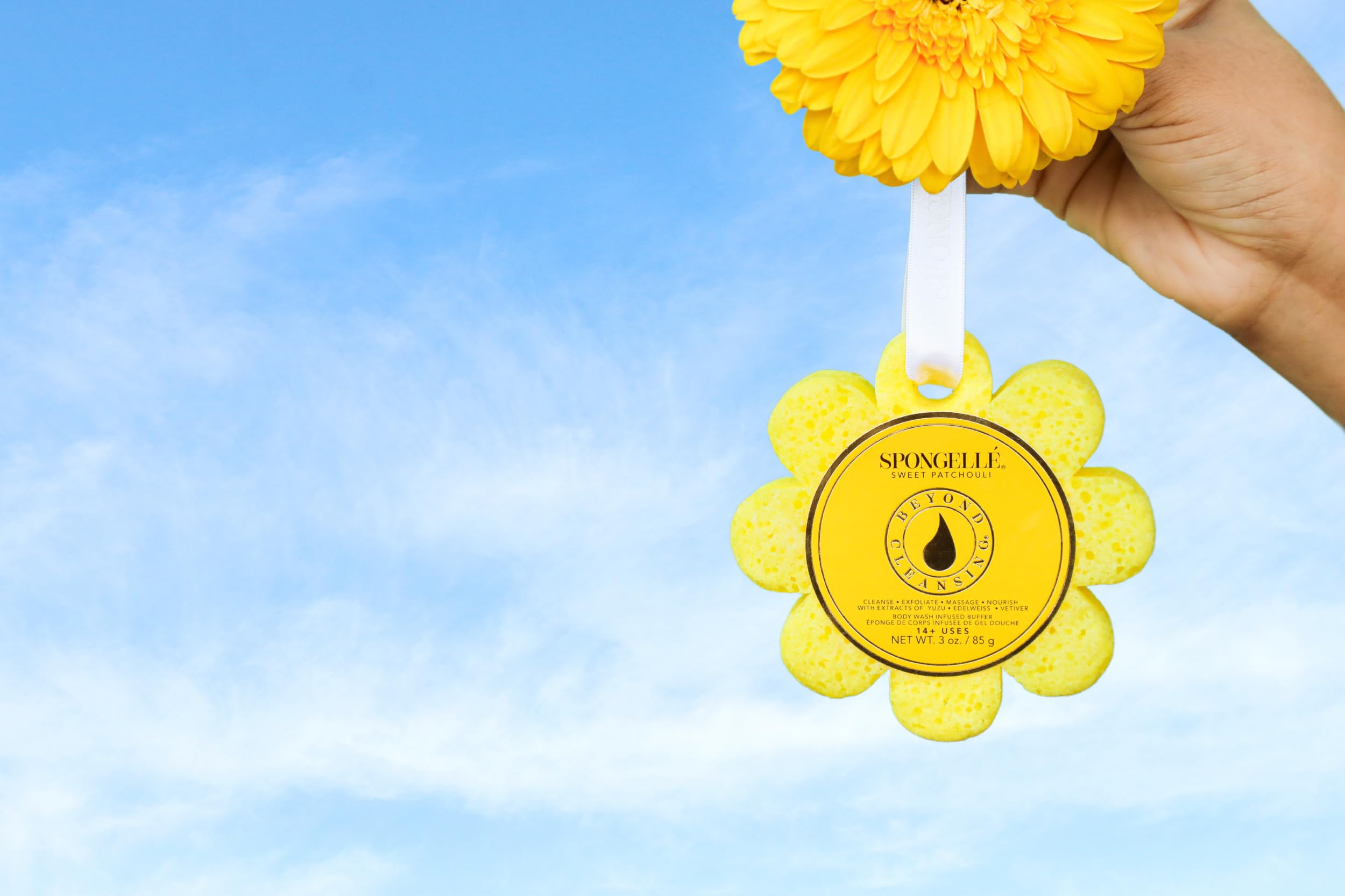 SPONGELLÉ Sweet Patchouli Wild Flower built-in wash and buffer enables spa-like exfoliation