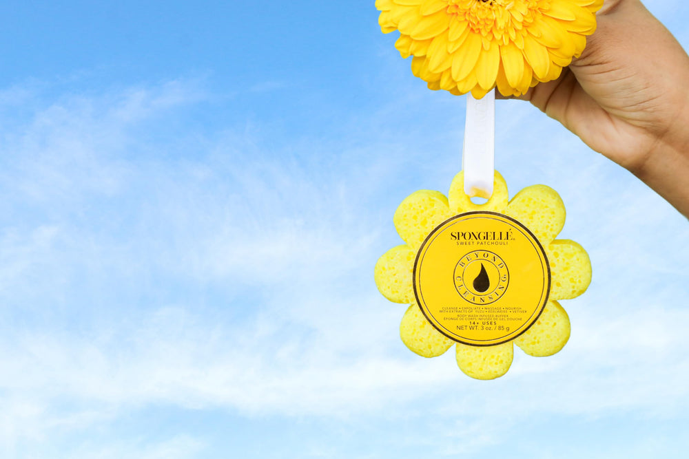 SPONGELLÉ Sweet Patchouli Wild Flower built-in wash and buffer enables spa-like exfoliation