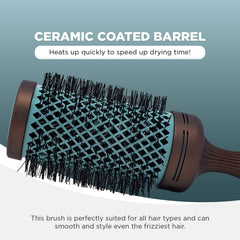 Spornette Ion Charged anti-static bristles provide gentle smoothing during styling.