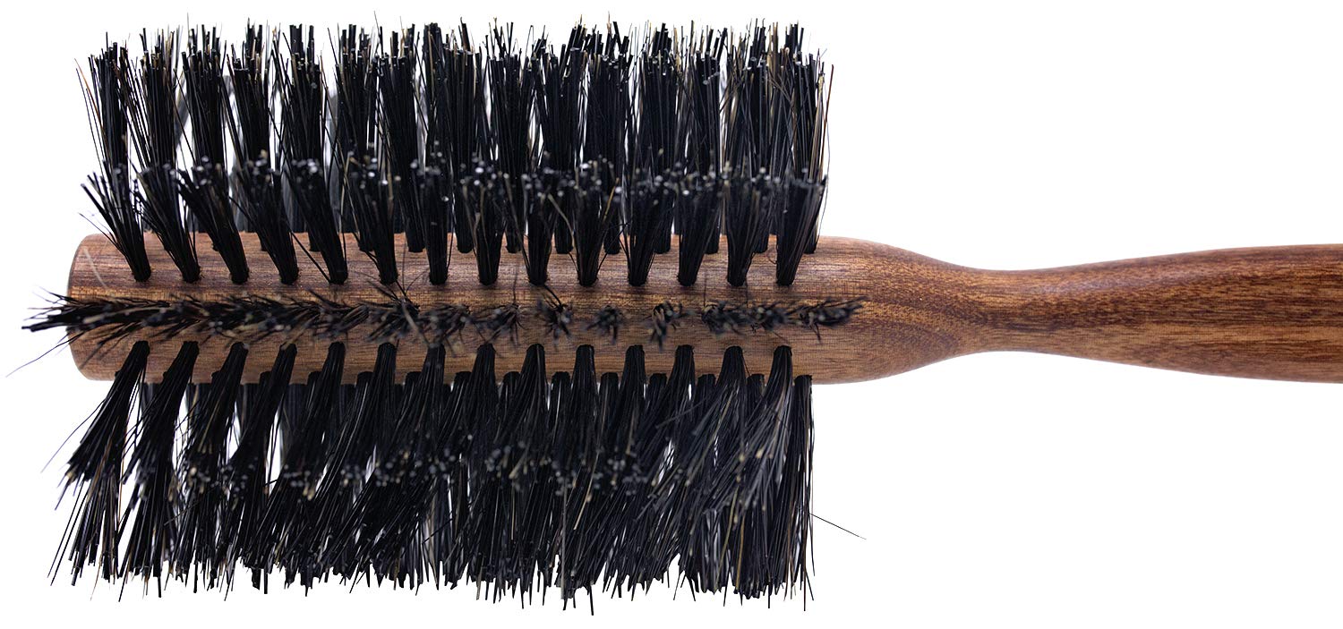 SPORNETTE wooden barrel highlights ergonomic design during styling.