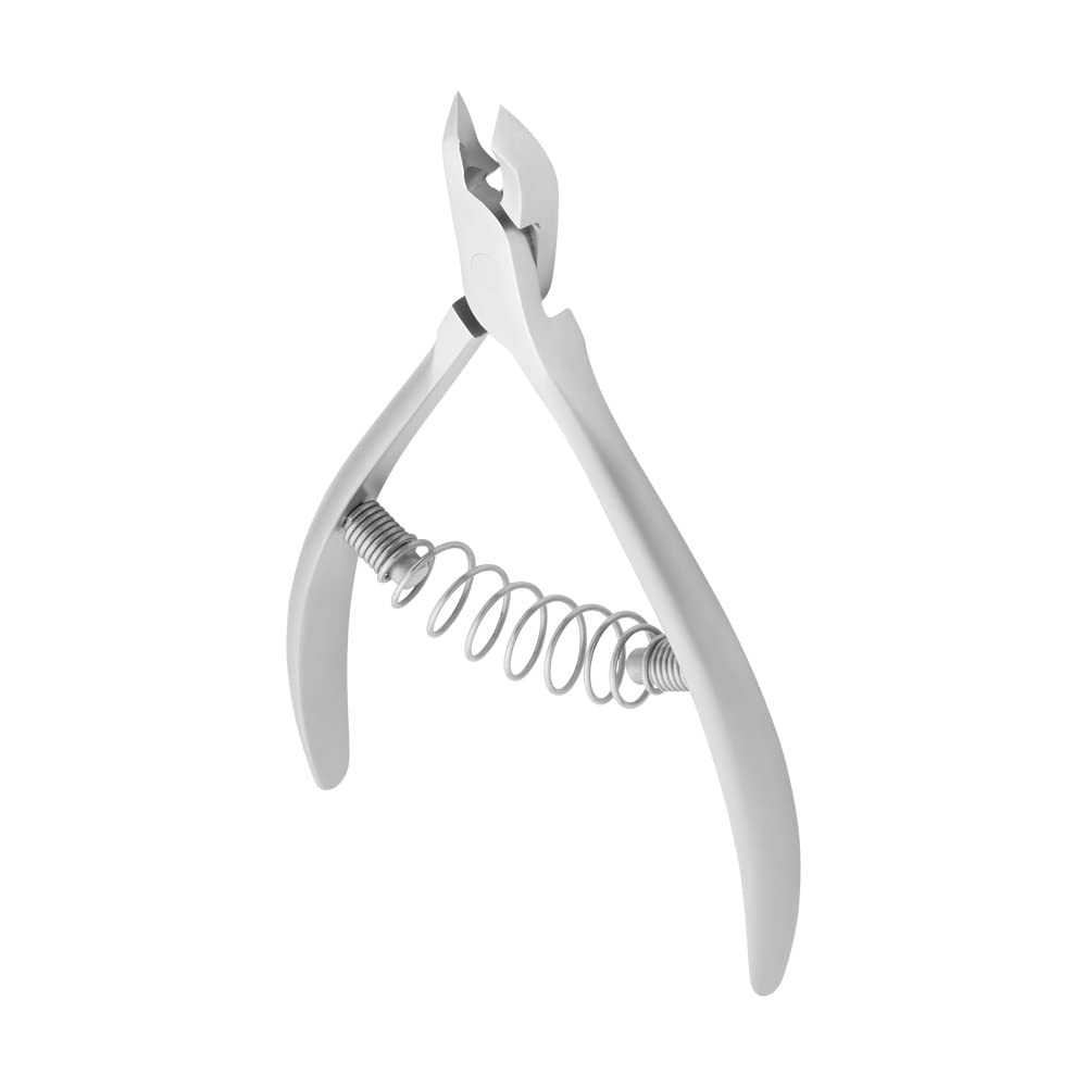 Staleks Pro SMART 30 4mm blades closeup for precise cuticle trimming.