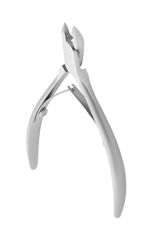 Staleks Pro SMART 31 professional tool ready for salon-grade hygiene and disinfection.