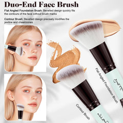 START MAKERS dual-ended blush brush helps create a natural flush and seamless blending