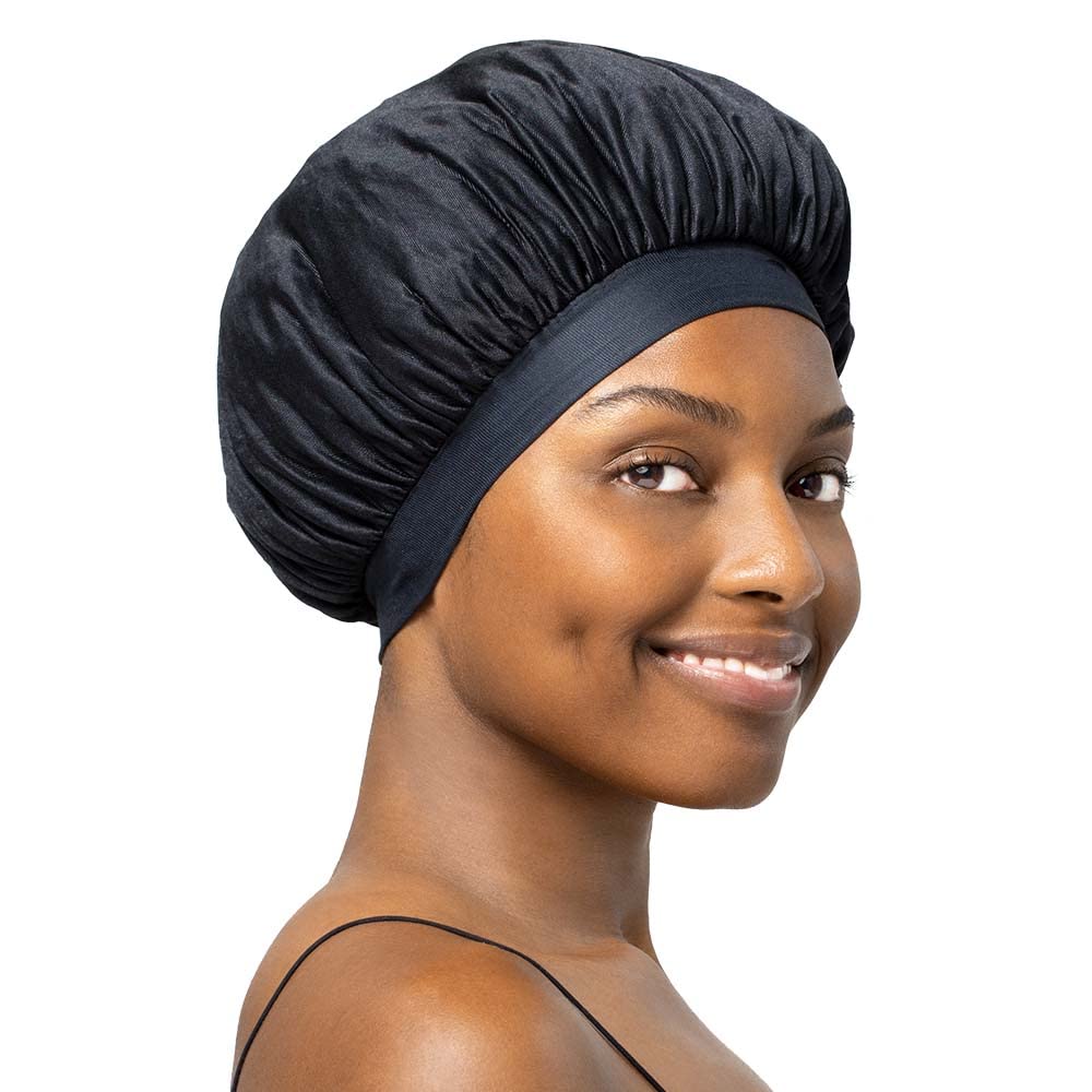 Stay On Satin bonete satin borde amplio negro, mantiene la forma durante la noche