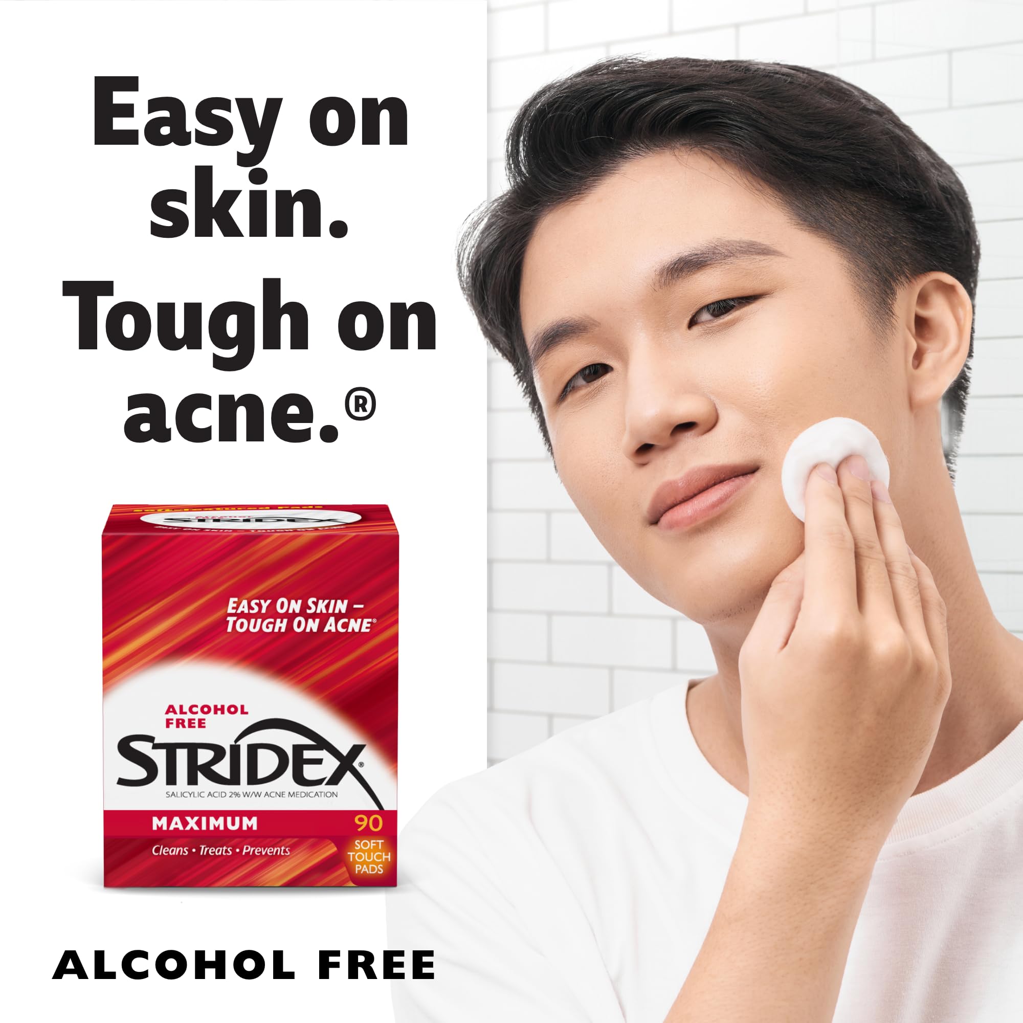 Stridex Maximum Pads pore-clearing action closeup highlights deep-cleaning oil removal.