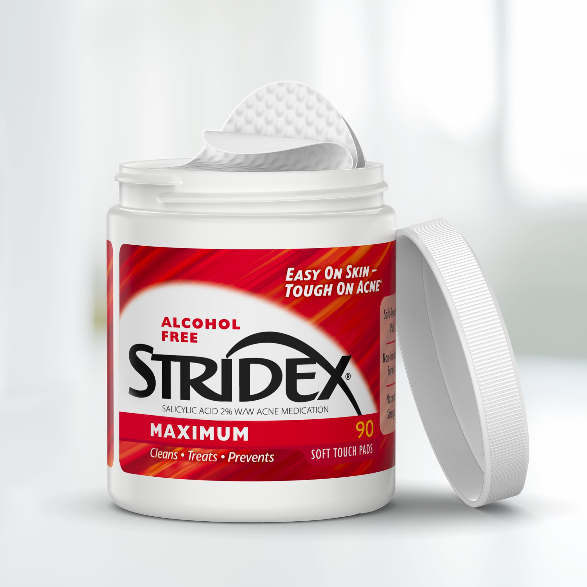Stridex Maximum Pads textured pad for thorough cleansing and impurity removal.