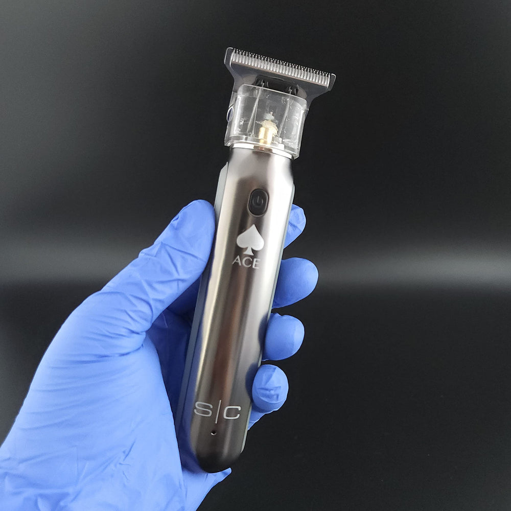 Stylecraft Ace in-use demonstrates even trim along beard and sideburns.