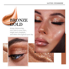 SUAKE Waterproof Long-Lasting Eyeliner on eyelid, sweat-resistant daily wear.