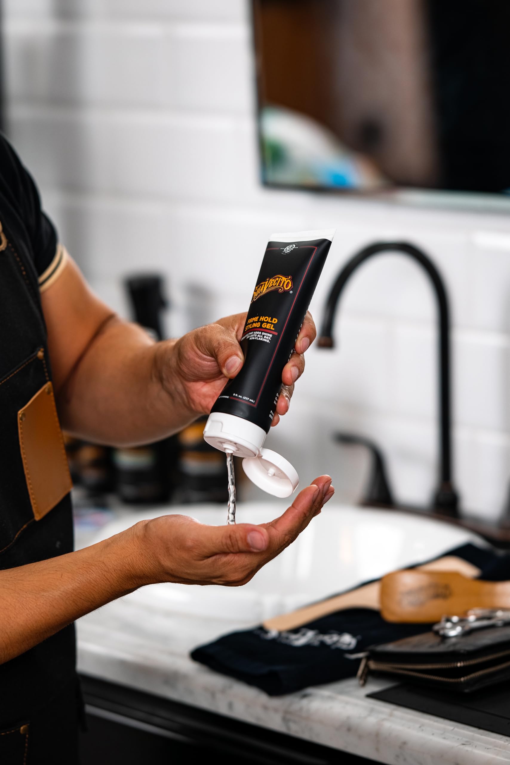 Suavecito Firme Hold wash-out easy shot implies effortless removal at day end
