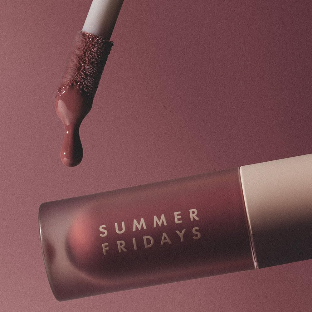 Summer Fridays Dream Lip Oil non-sticky texture on lips