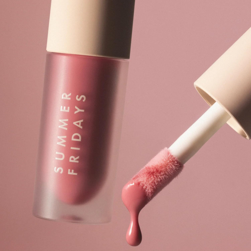 Summer Fridays Dream Lip Oil Rose Bud glossy lip look suitable for layering over color.