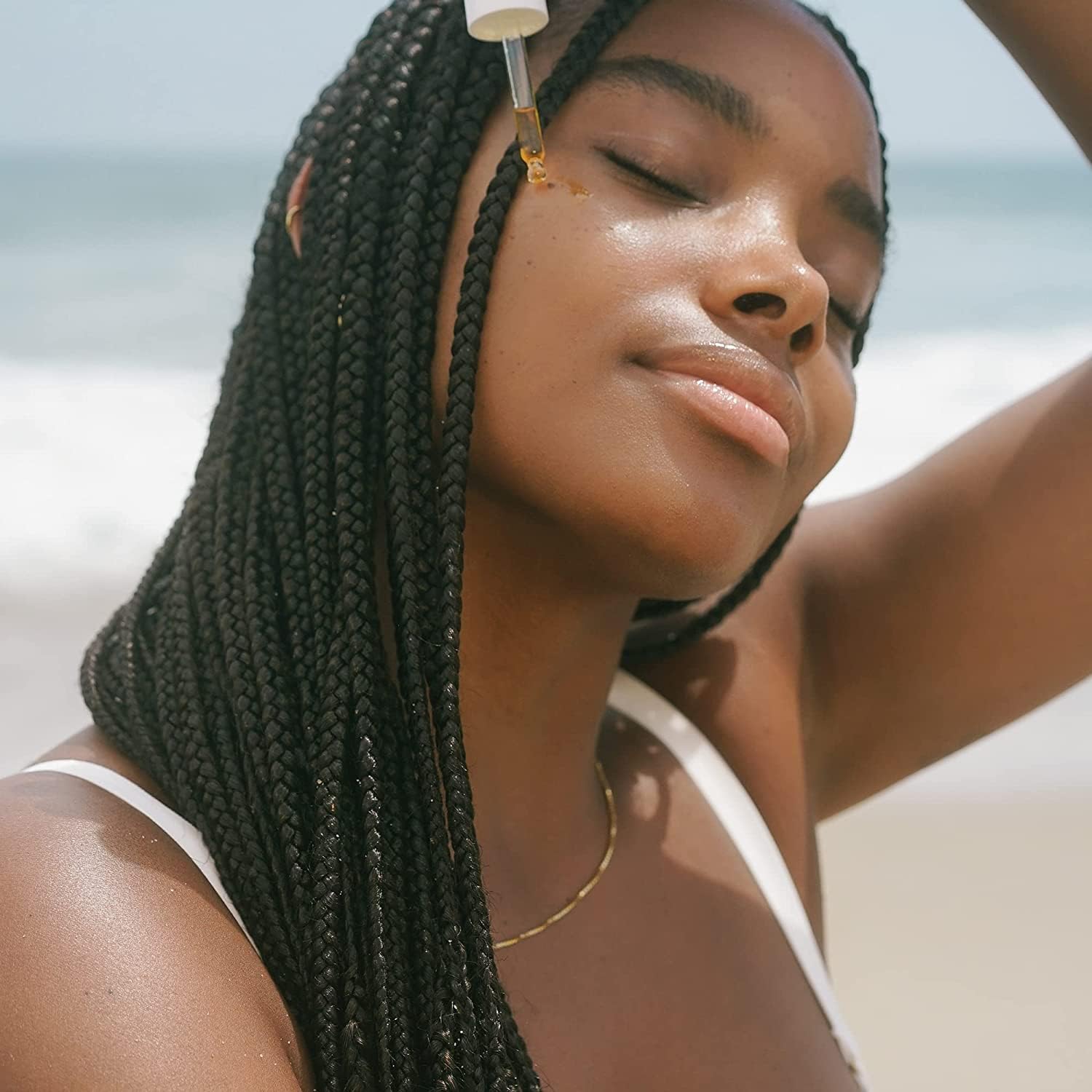 Summer Fridays Heavenly Sixteen ingredients blend highlights meadowfoam and hemp for deep hydration