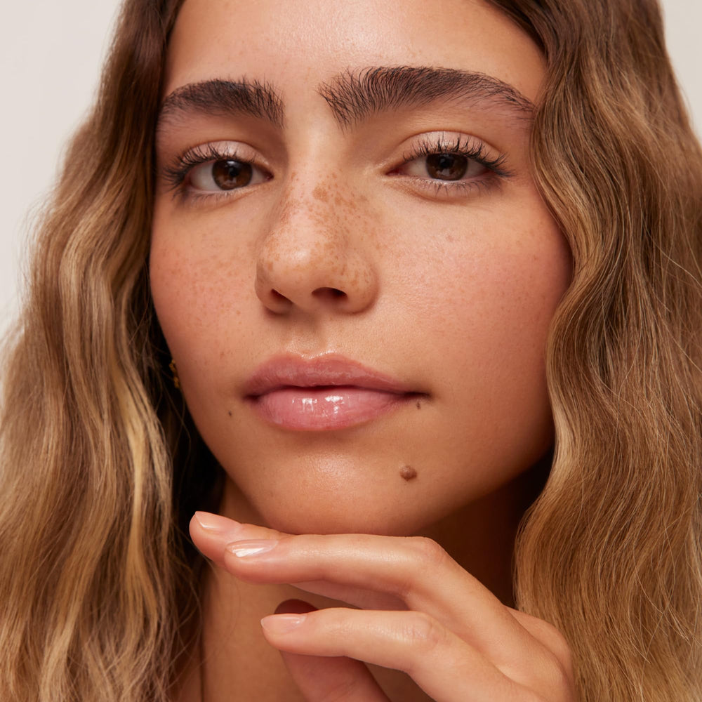 Summer Fridays Lip Butter Balm sheer shine on lips with vanilla tint