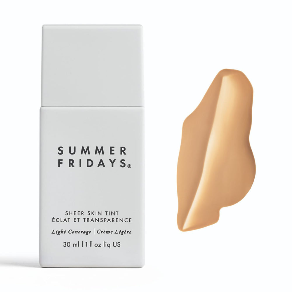 Summer Fridays Sheer Skin Tint, botella ligera para un acabado natural e hidratante.