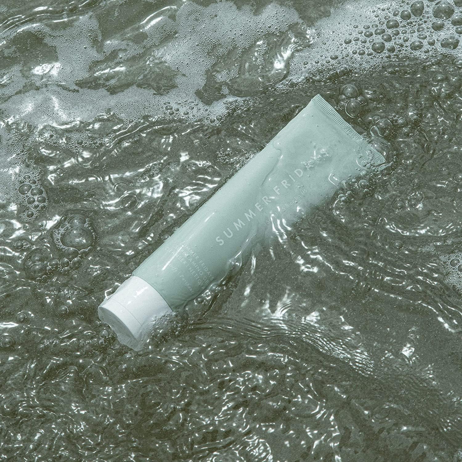 Summer Fridays cleanser pump dispenser enables easy daily makeup removal.