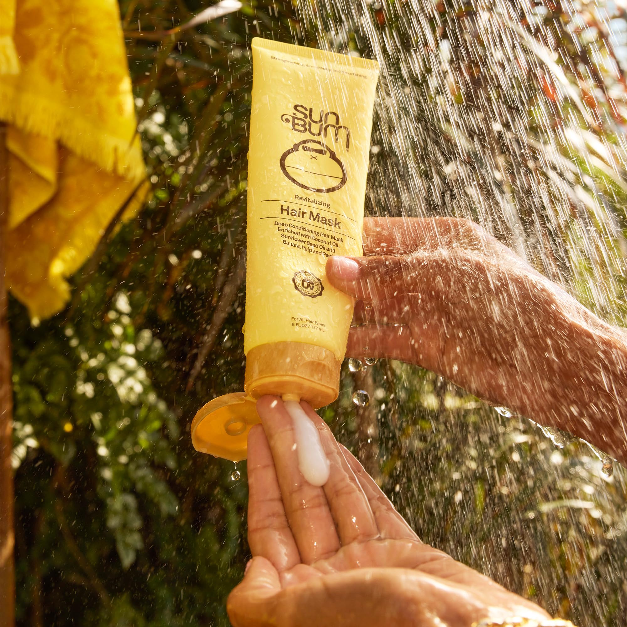 Sun Bum Revitalizing Deep Conditioning Hair Mask texture swatch demonstrates rich conditioning for dryness.