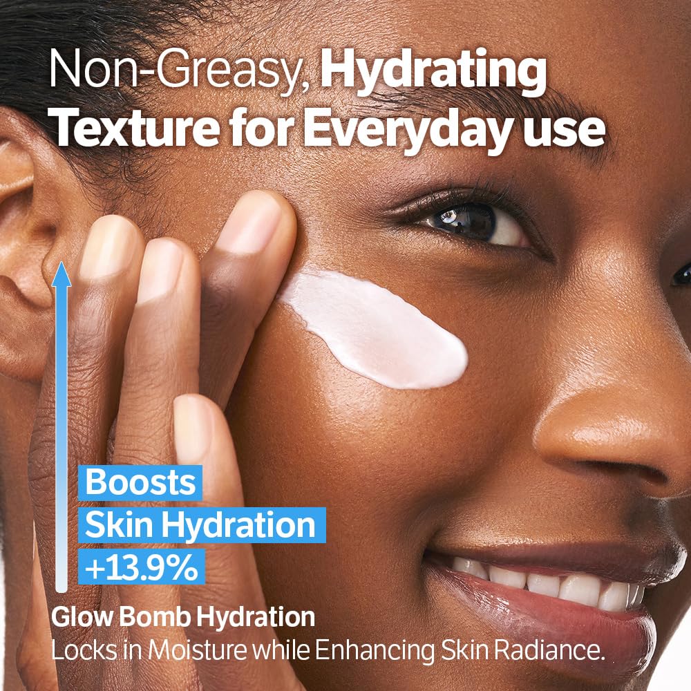 SUNGBOON EDITOR Hydro Booster Sunscreen no white cast image shows transparent finish on all skin tones.