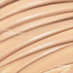 Supergoop! Glowscreen Sunrise hand-application demonstrates a smooth, makeup-ready finish.