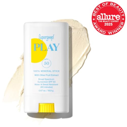 Supergoop PLAY Mineral Stick SPF 50 on the ears protects skin during outdoor activities