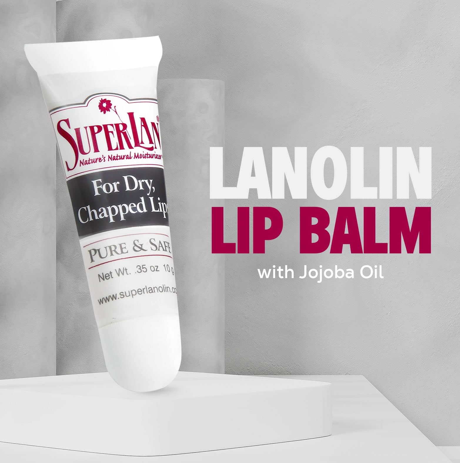 Superlan lanolin nipple cream use on lips demonstrates versatility.