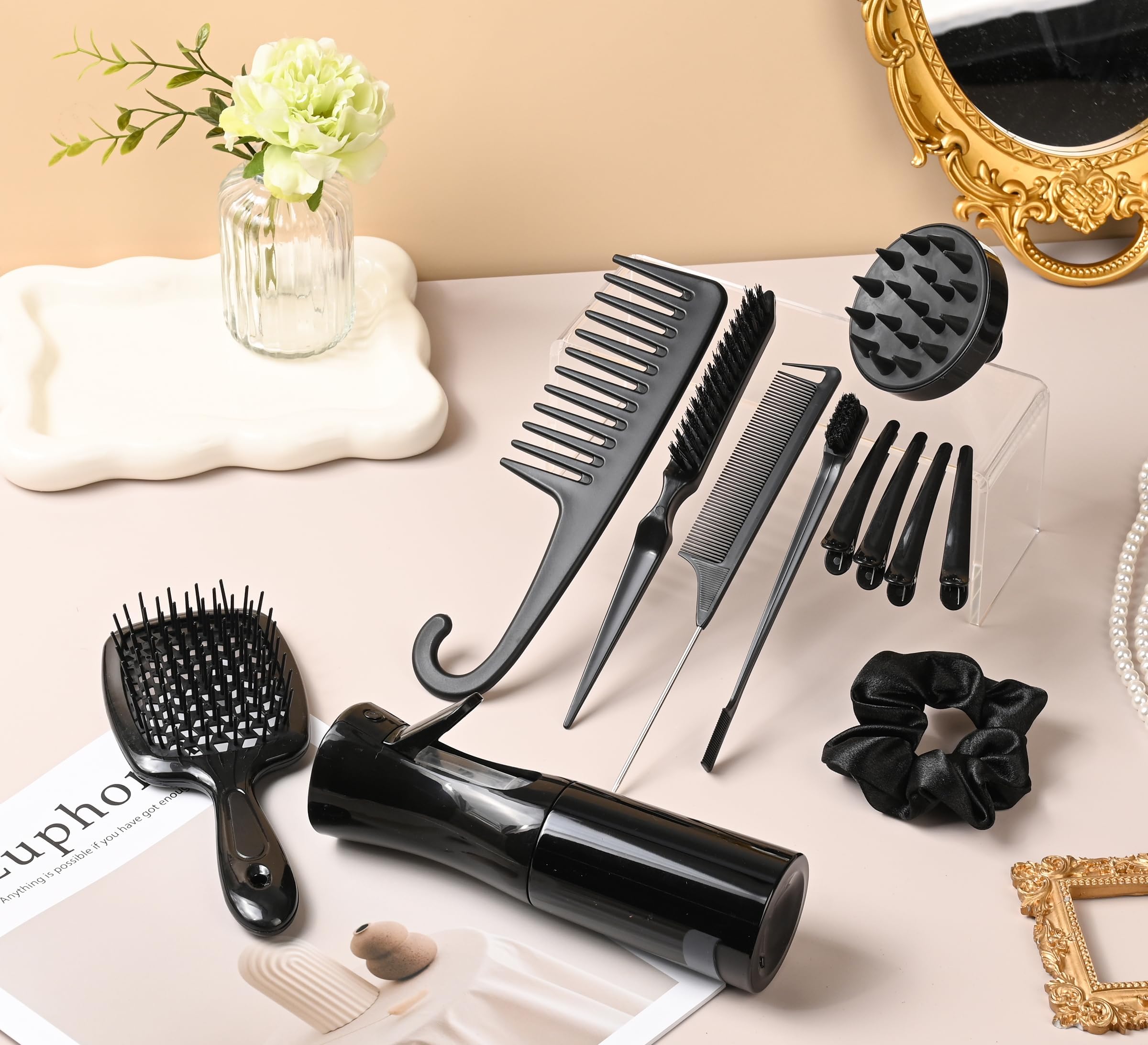 SUPHOUSE rat-tail comb features precise tail for sectioning and styling.