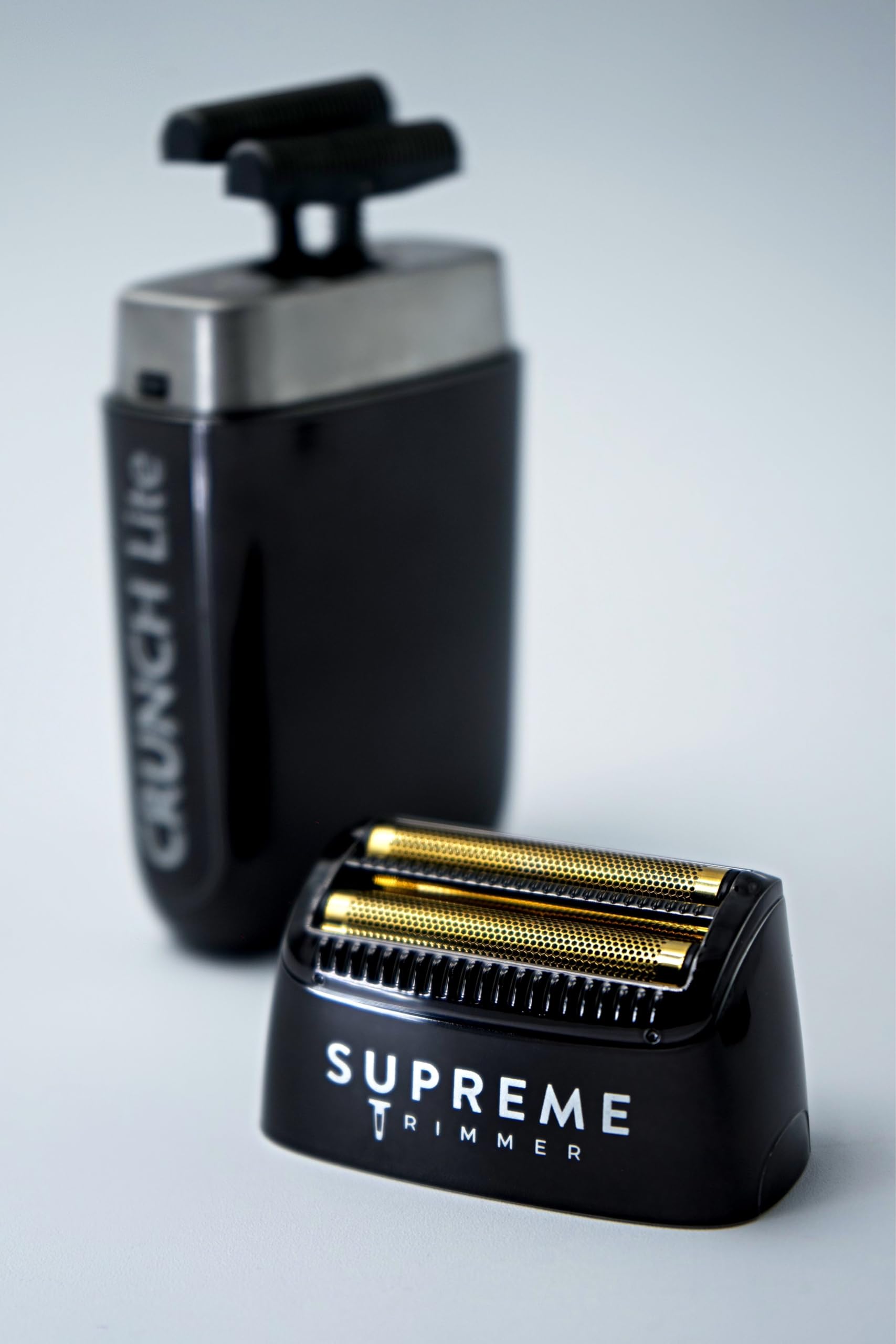 Supreme Trimmer smooth-glide-shave captures comfortable operation during routine grooming.