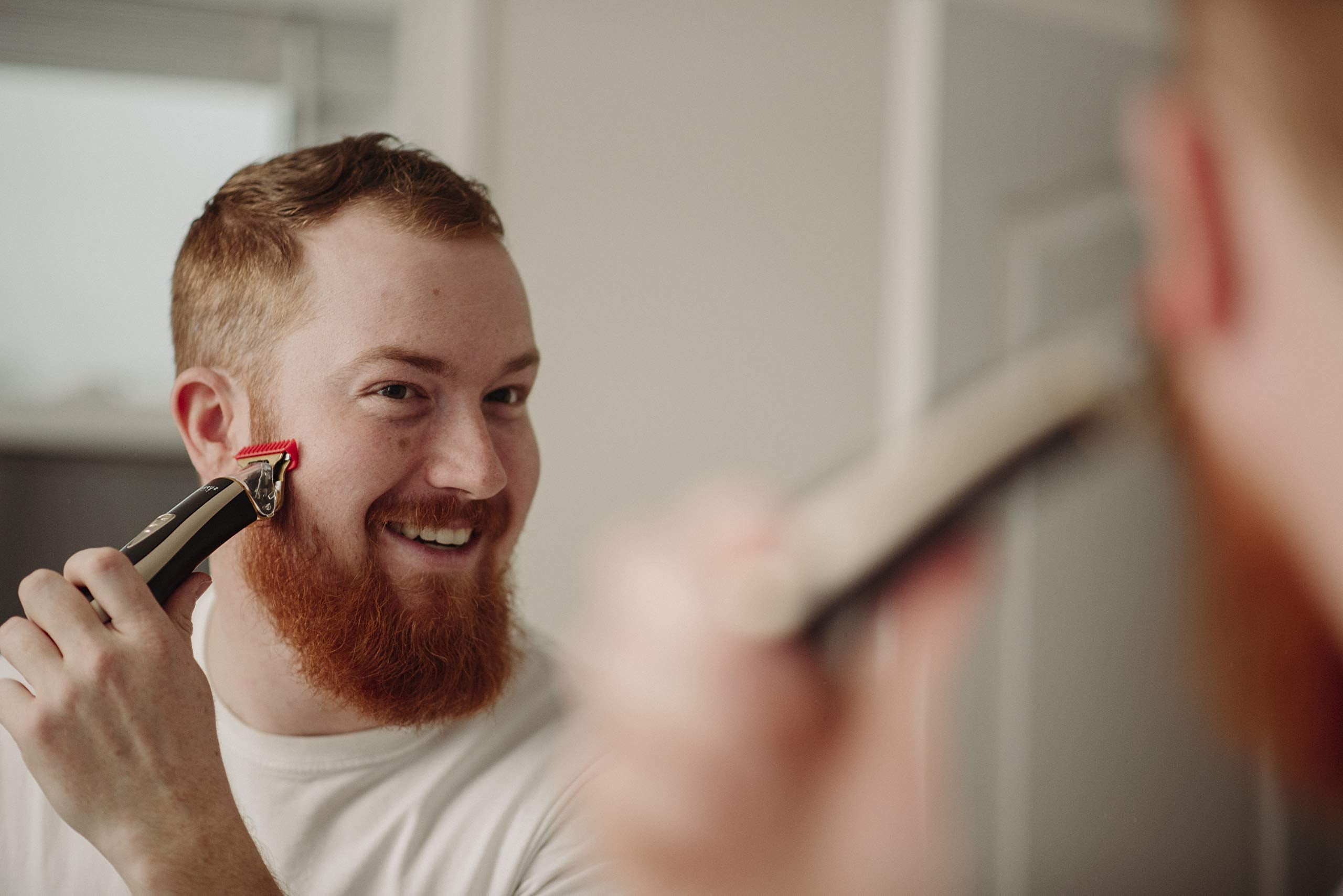 Supreme Trimmer cordless use enables flexible grooming anywhere.