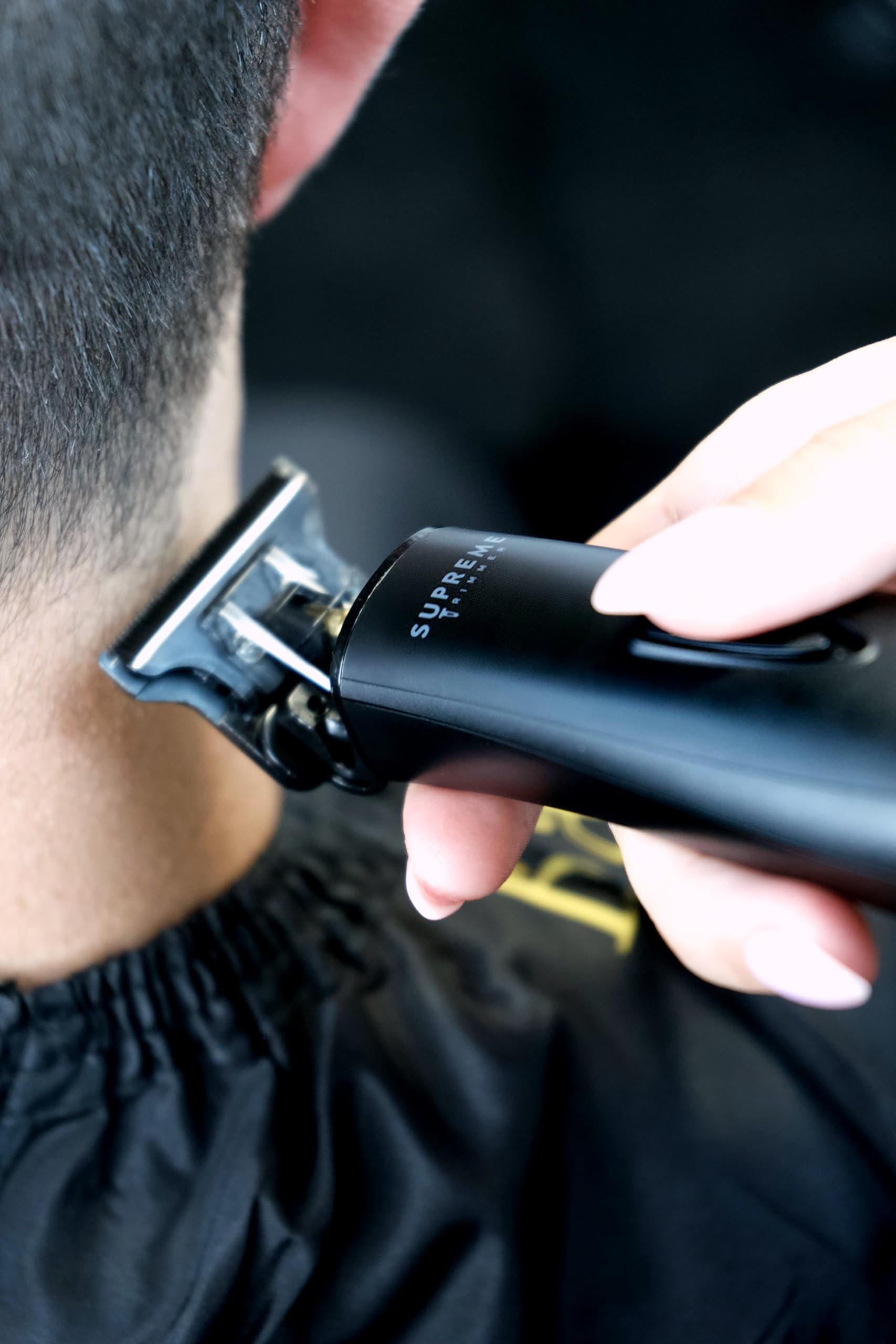 Supreme Trimmer T Shaper skin-friendly design for sensitive skin users.