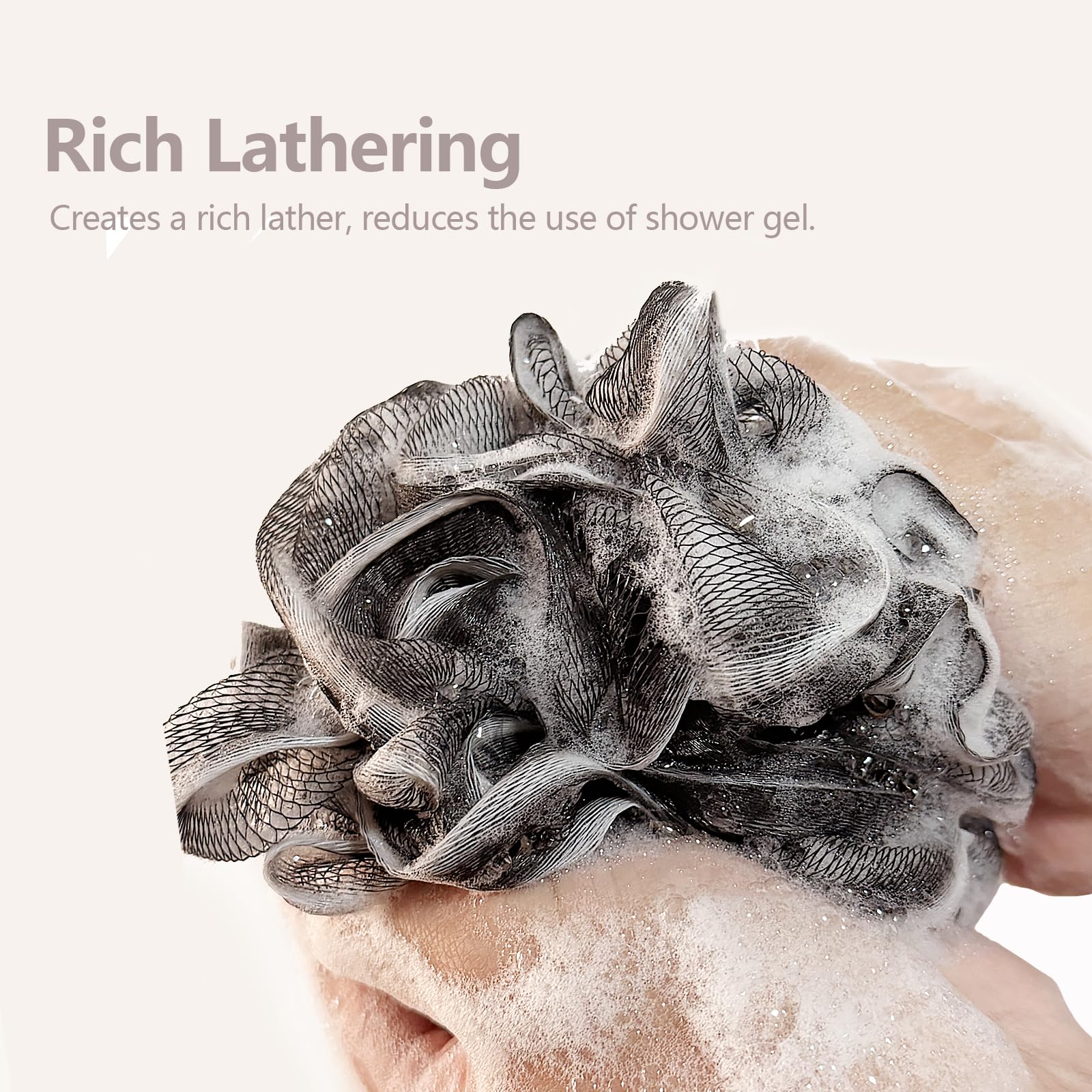 Svarvns loofah sponge large-sized 5.9-inch surface for thorough cleansing.