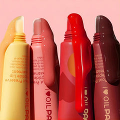 TAIKELOP Pout Preserve tube cap close-up with travel-friendly applicator.
