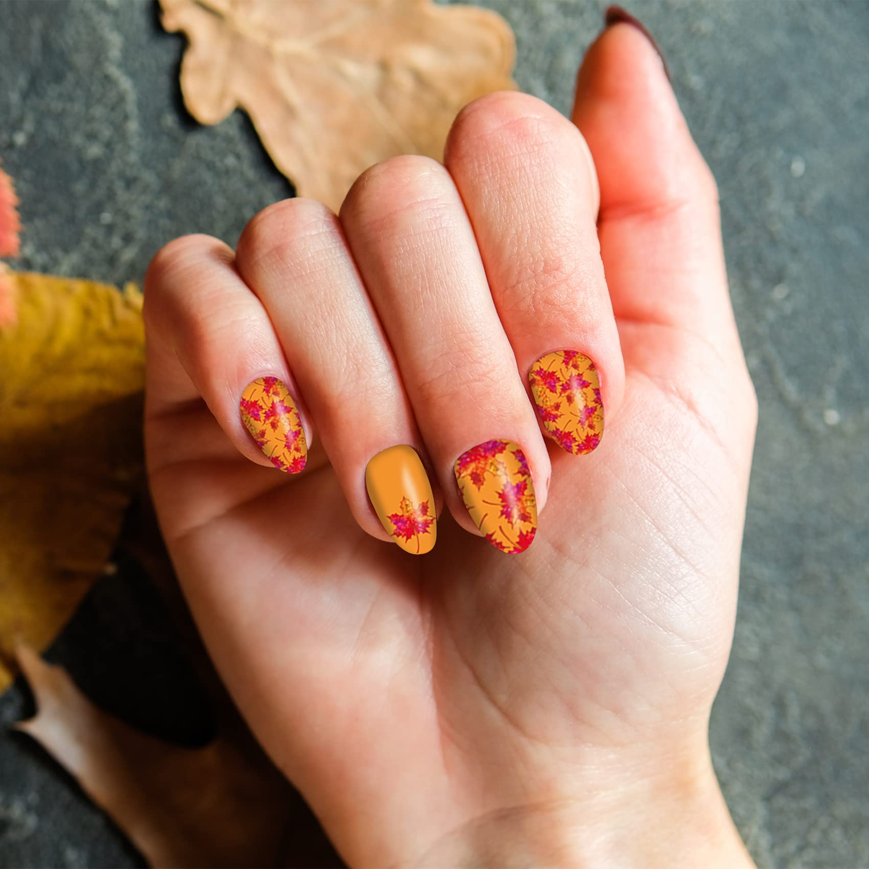 TailaiMei DIY nail-art session for family fun