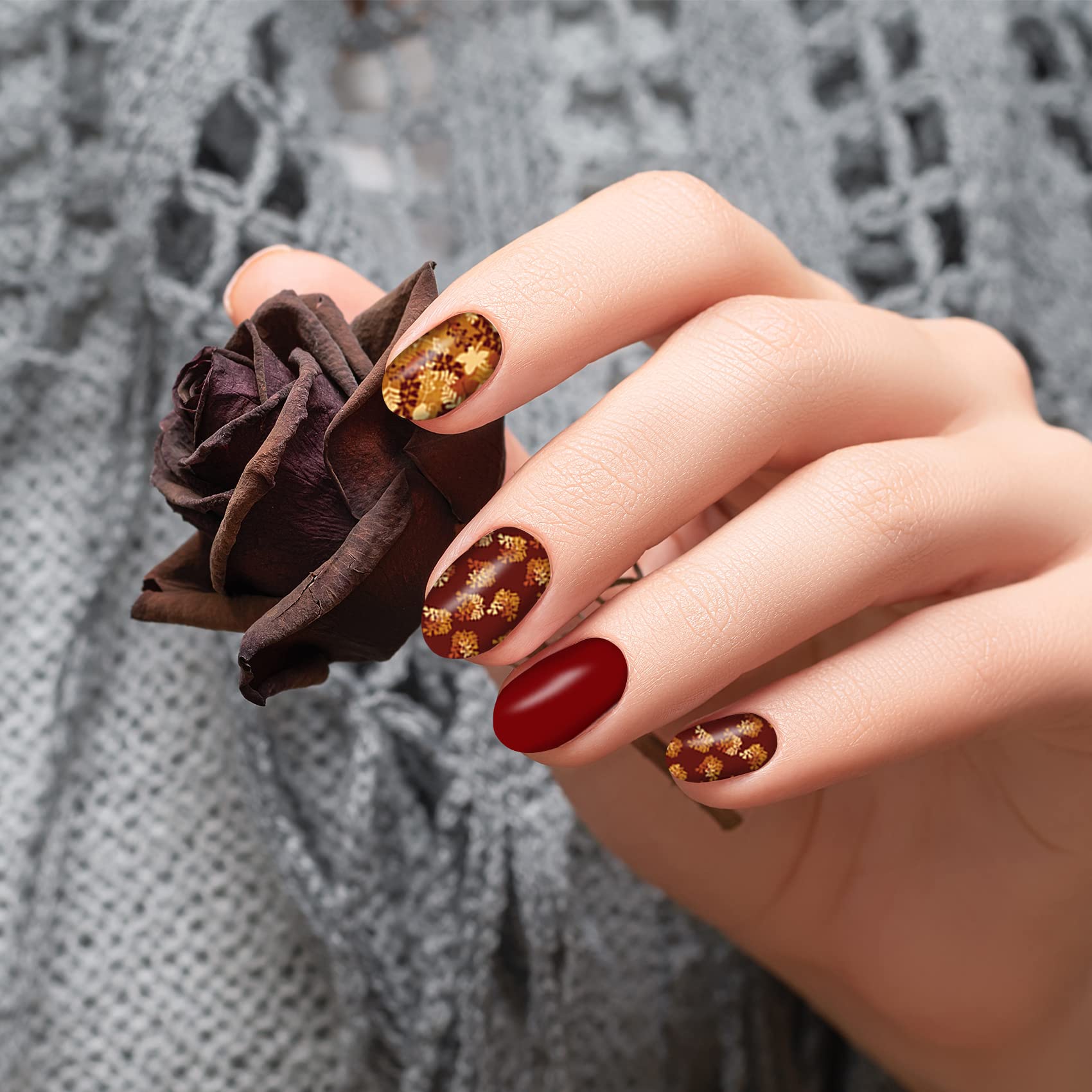 TailaiMei toe nail wraps application for coordinated pedicure
