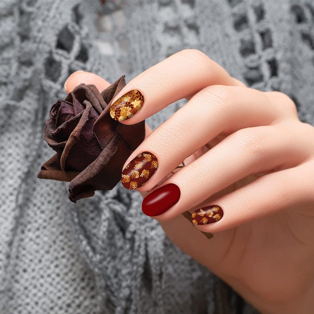 TailaiMei toe nail wraps application for coordinated pedicure