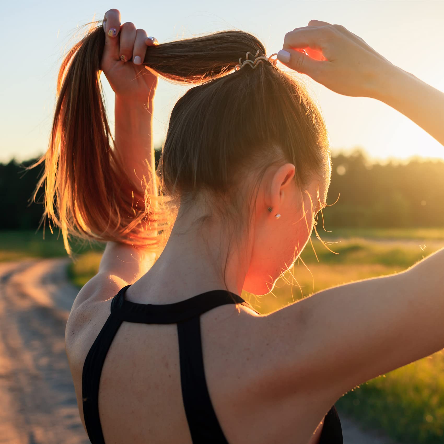 TailaiMei versatile hair ties in action during yoga or running.
