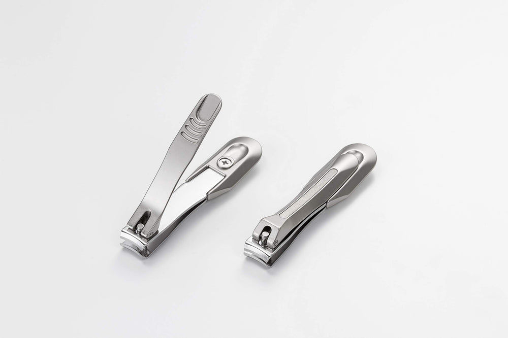 Takumi No Waza Green Bell G-1205 blade close-up highlights hardened steel for lasting sharpness.