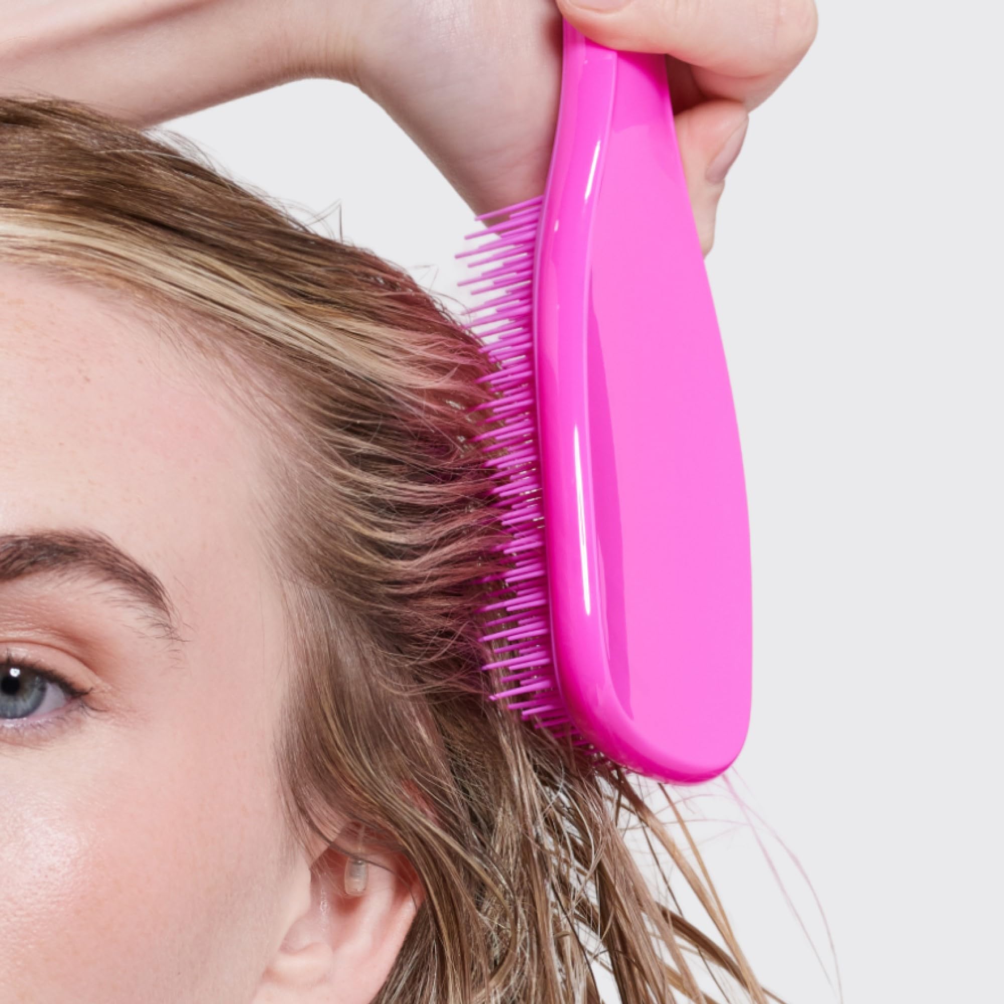 Tangle Teezer Runway Pink gift-ready packaging for grooming lovers