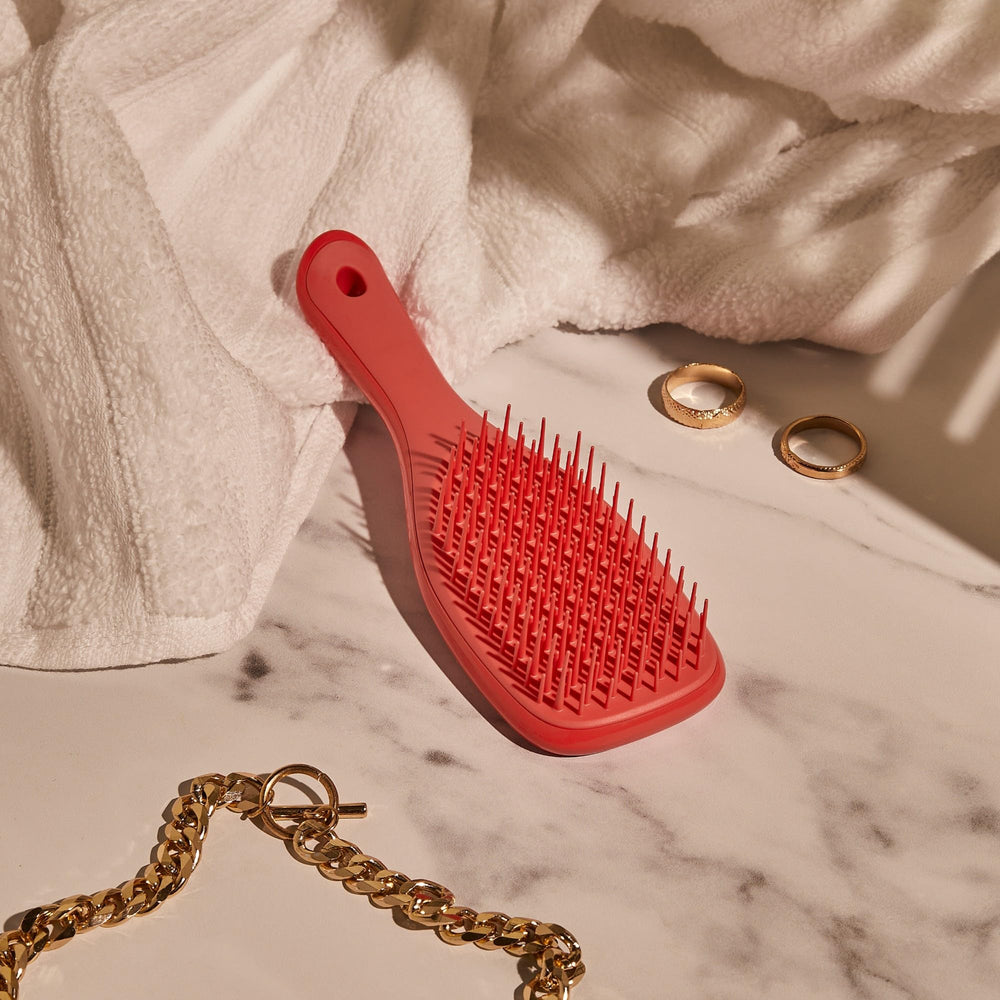 All hair types benefit from Tangle Teezer Ultimate Detangler Pink Punch