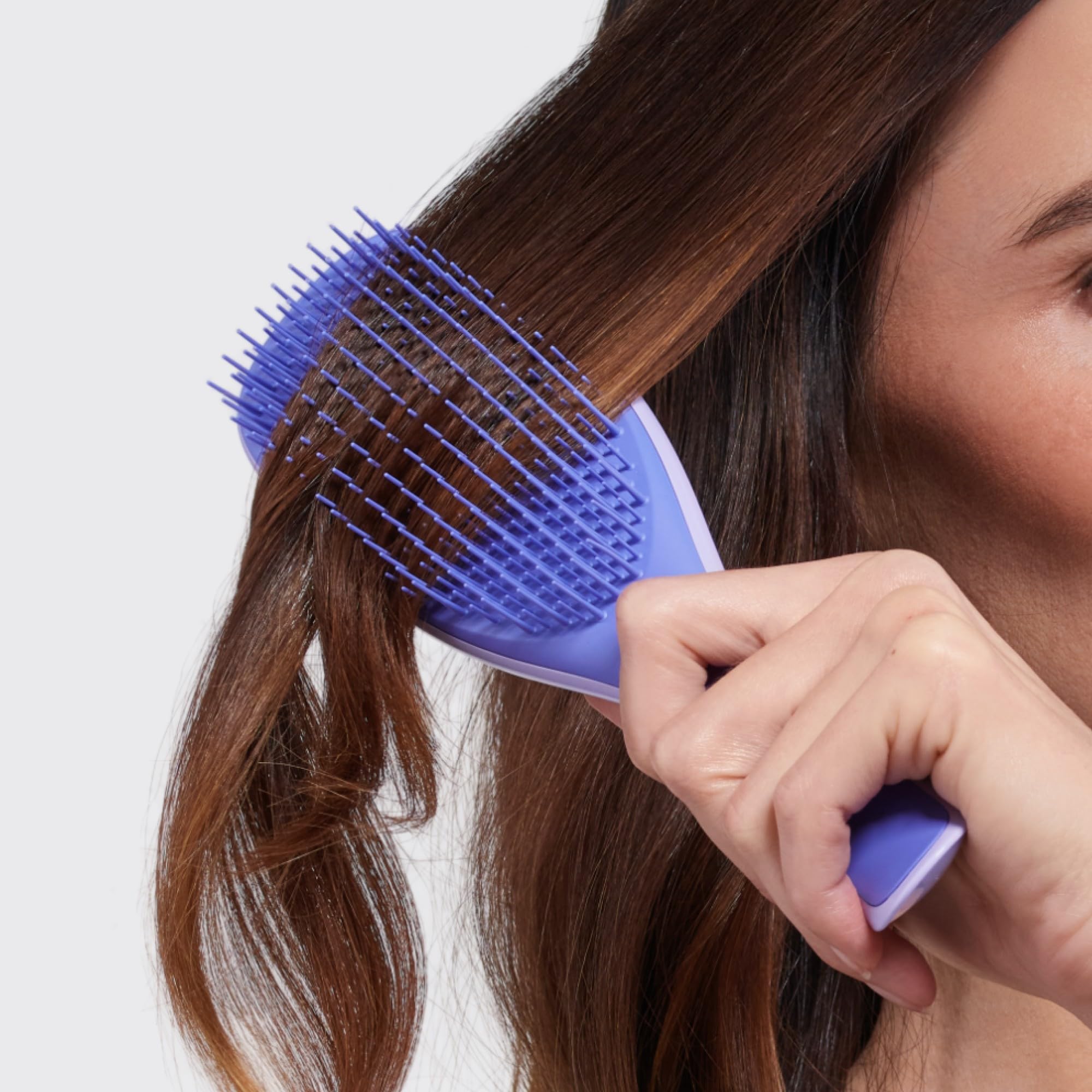 Tangle Teezer Ultimate Detangler sustainable packaging transition image.