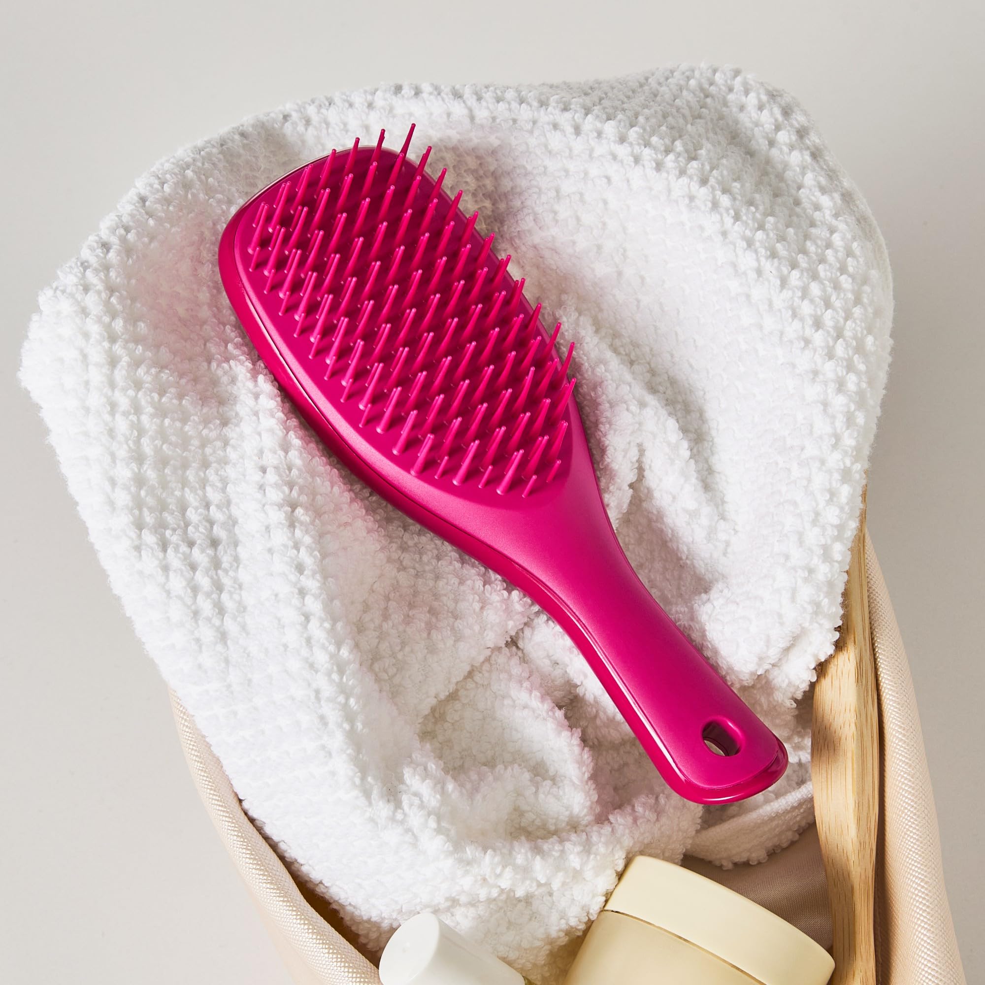 Tangle Teezer Ultimate Detangler wet-to-dry use for detangling wet or dry hair