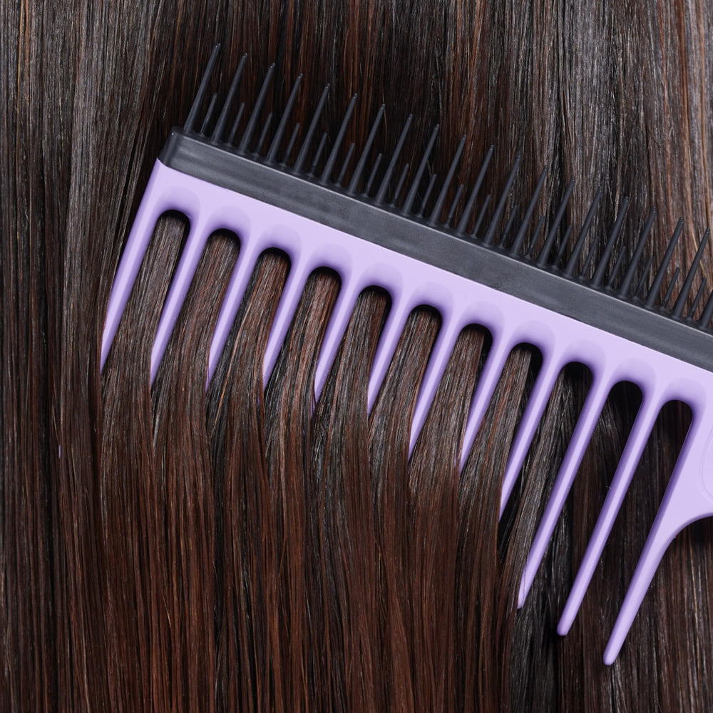 Tangle Teezer lilac detangler ideal for wet and dry hair routines