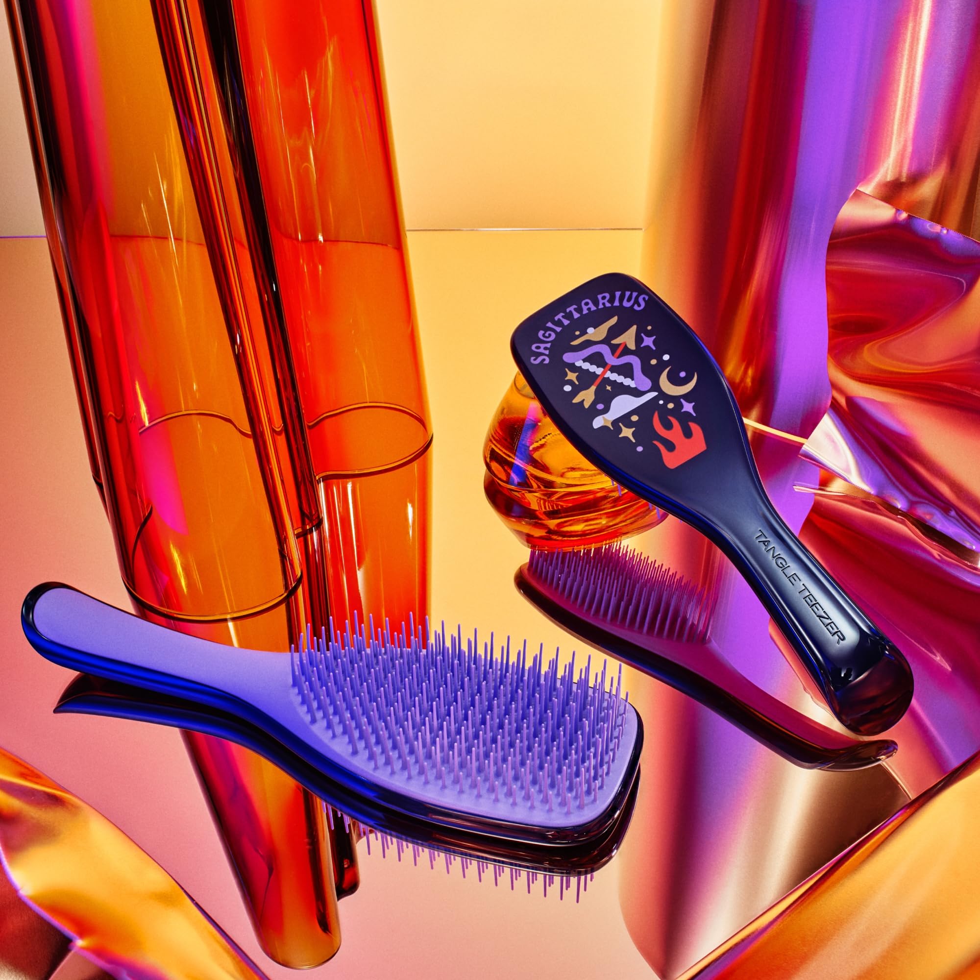 Tangle Teezer Zodiac Ultimate Detangler aids even distribution of hair treatments