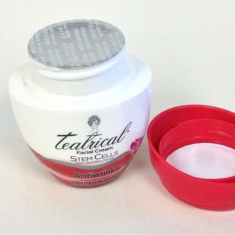 TEATRICAL cream texture close-up highlights silky nourishing formula for daily skincare