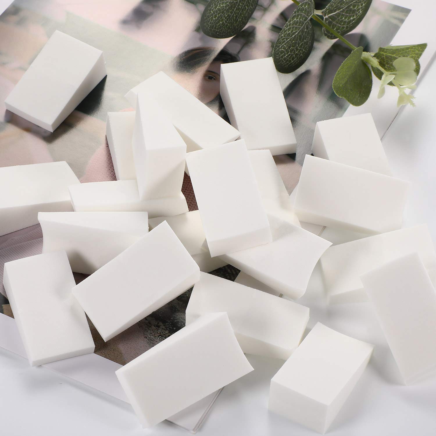 TecUnite foundation sponges for liquid and cream makeup for smooth coverage.